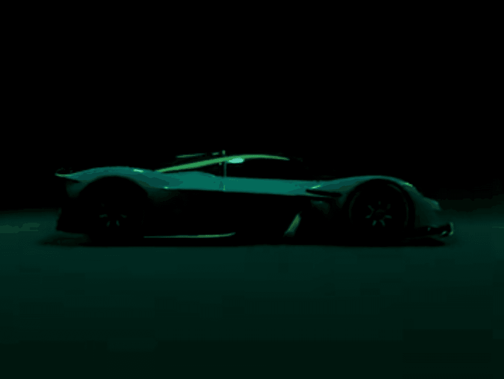 Aston Martin Valkyrie // 3D Showcase